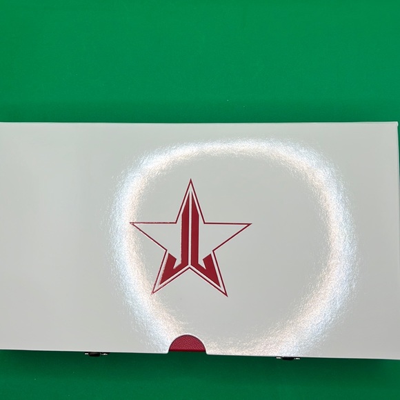 Jeffree Star Other - New JSC Blood Sugar palette